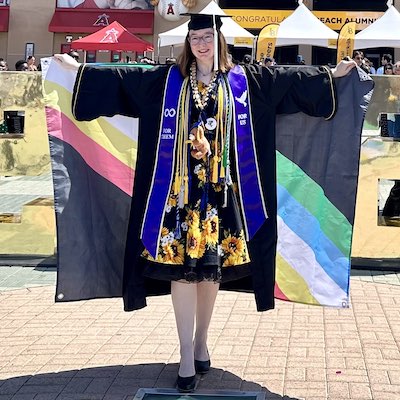 Image Description: A fair-skinned